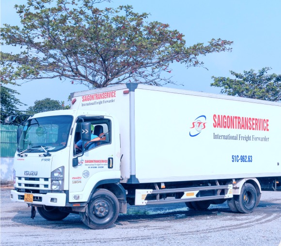 Saigon Trans delivery truck